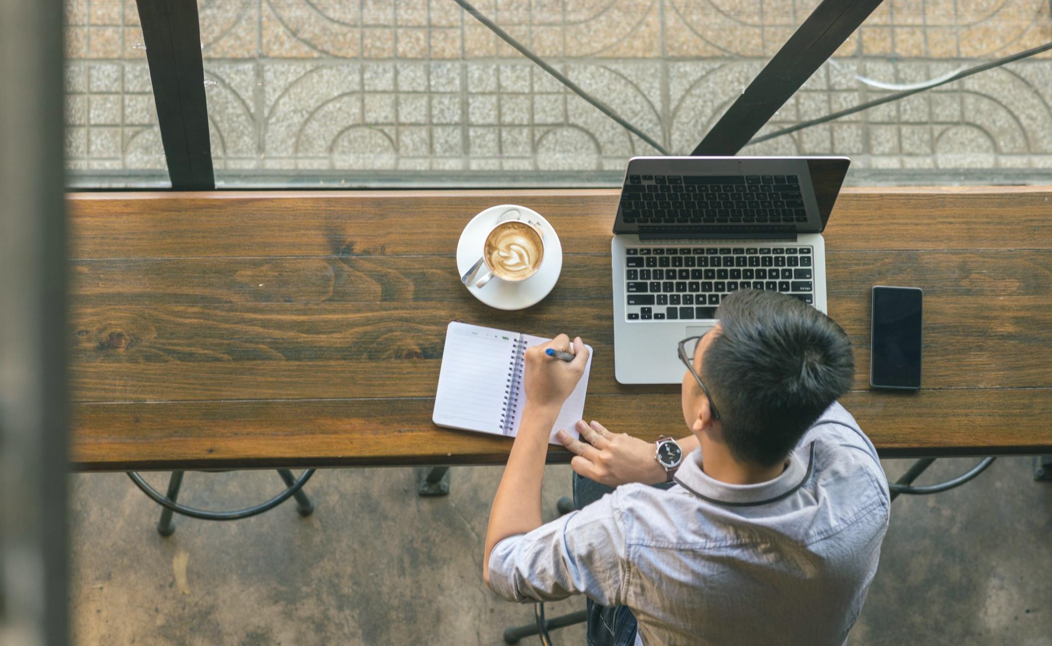 観光施設での実践的な運営の様子